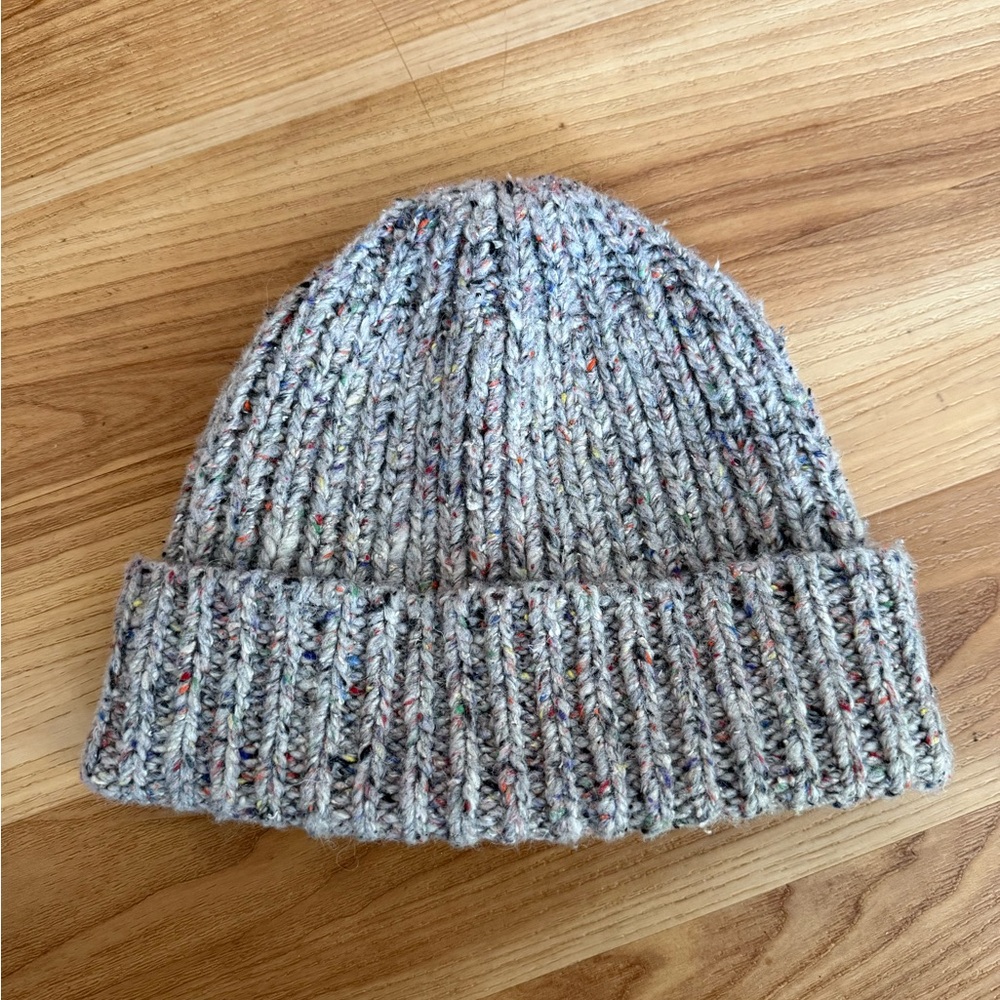 ⚡️3/$25 Madewell knit beanie.